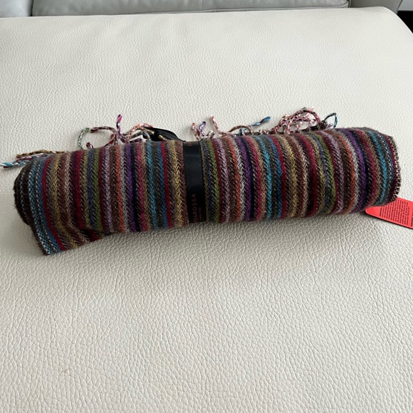 NWT - Barbarossa Wool Blended Scarf - Made in Italy - Picture 3 of 3